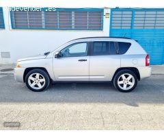 Jeep Compass 2.0 crd limited de 2007 con 200.000 Km por 6.500 EUR. en Sevilla