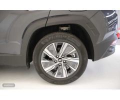 Hyundai Tucson 1.6 TGDI Klass 4x2 de 2023 con 7.635 Km por 24.038 EUR. en Madrid