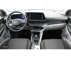 Hyundai i20 1.2 MPI Klass de 2023 con 16.442 Km por 16.900 EUR. en Barcelona