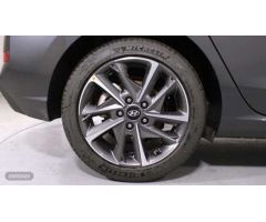 Hyundai i30 1.5 DPI Klass SLX 110 de 2023 con 16.916 Km por 20.400 EUR. en Barcelona