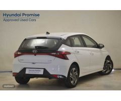 Hyundai i20 1.0 TGDI Klass 100 de 2023 con 12.043 Km por 18.300 EUR. en Navarra