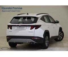 Hyundai Tucson Tucson 1.6 CRDI Maxx 4x2 de 2023 con 24.125 Km por 24.900 EUR. en Granada