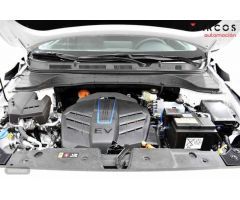 Hyundai Kona Electric Tecno 2C 150kW de 2022 con 3.200 Km por 35.500 EUR. en Alicante