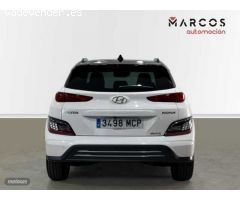 Hyundai Kona Electric Tecno 2C 150kW de 2022 con 1.800 Km por 32.500 EUR. en Alicante
