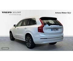 Volvo XC 90 XC90 Recharge Core, T8 plug-in hybrid eAWD, Electrico/Gasolina, Bright, 7 Asient de 2023