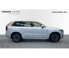 Volvo XC 90 XC90 Recharge Core, T8 plug-in hybrid eAWD, Electrico/Gasolina, Bright, 7 Asient de 2023