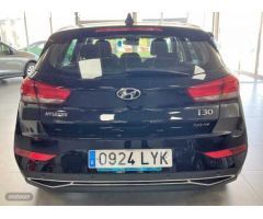 Hyundai i30 1.0 TGDI Klass LR 48V 120 de 2022 con 22.300 Km por 19.500 EUR. en Soria