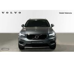 Volvo XC40 XC40 D3 Momentum Manual de 2018 con 163.000 Km por 23.900 EUR. en Valencia