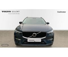 Volvo XC 60 XC60 Core, B4 Semihibrido, Diesel de 2023 con 10.476 Km por 48.490 EUR. en Huelva