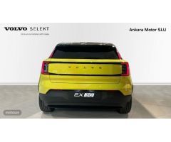 Volvo EX30 EX30 Plus, Single Motor Extended Range, Electrico de 2024 con 10 Km por 44.850 EUR. en Al