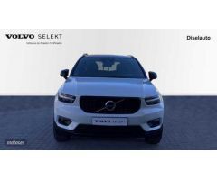 Volvo XC40 2.0 T4 R-DESIGN AUTO 190 5P de 2018 con 46.260 Km por 31.150 EUR. en Barcelona