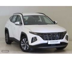 Hyundai Tucson 1.6 TGDI Maxx 4x2 de 2022 con 13.568 Km por 26.690 EUR. en Sevilla
