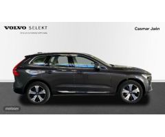 Volvo XC 60 XC60 Recharge Plus, T6 plug-in hybrid eAWD, Electrico/Gasolina, Bright de 2023 con 17.35