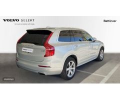 Volvo XC 90 XC90 B5 (D5) AWD Business Plus 7 asientos de 2020 con 81.544 Km por 48.900 EUR. en Madri