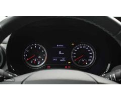 Hyundai i10 1.0 MPI Klass de 2023 con 14.843 Km por 14.700 EUR. en Barcelona