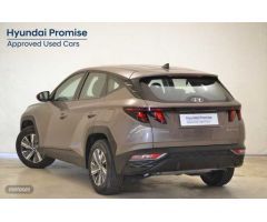 Hyundai Tucson 1.6 TGDI Klass 4x2 de 2022 con 16.943 Km por 25.590 EUR. en Sevilla