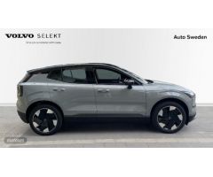 Volvo EX30 EX30 Plus, Single Motor Extended Range, Electrico de 2024 con 1 Km por 44.000 EUR. en Val