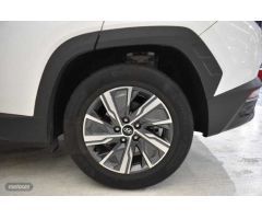Hyundai Tucson 1.6 TGDI Klass 4x2 de 2023 con 26.999 Km por 25.000 EUR. en Cadiz