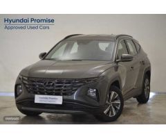 Hyundai Tucson Tucson 1.6 CRDI Maxx 4x2 de 2022 con 15.988 Km por 28.540 EUR. en Sevilla