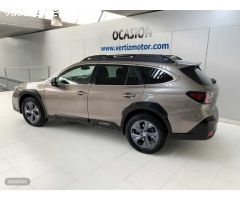 Subaru Outback 2.5 Trek Lineartronic de 2021 con 33.000 Km por 34.500 EUR. en Guipuzcoa