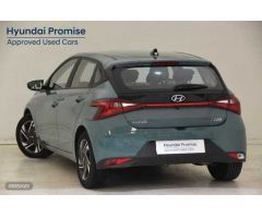 Hyundai i20 1.0 TGDI Klass 100 de 2023 con 11.034 Km por 17.300 EUR. en Madrid