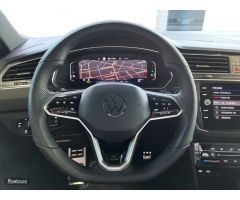 Volkswagen Tiguan 1.4 TSI eHybrid DSG R-Line de 2024 con 20 Km por 53.490 EUR. en Barcelona