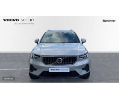 Volvo XC40 XC40 Recharge Core, T4 plug-in hybrid, Electrico/Gasolina, Bright de 2023 con 7 Km por 42