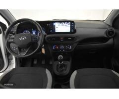 Hyundai i10 1.0 MPI Klass de 2023 con 7.742 Km por 14.000 EUR. en Alicante