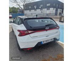 Hyundai i20 1.0 TGDI Tecno 2C 48V DT 100 de 2021 con 27.300 Km por 19.000 EUR. en Madrid