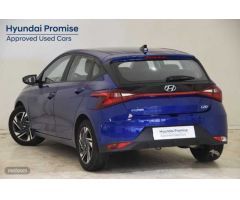 Hyundai i20 1.0 TGDI Klass 100 de 2023 con 10.476 Km por 18.490 EUR. en Tarragona