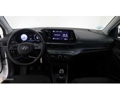Hyundai i20 1.0 TGDI Klass 100 de 2023 con 11.428 Km por 17.500 EUR. en Barcelona