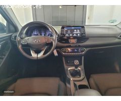Hyundai i30 1.0 TGDI Klass 120 de 2020 con 68.000 Km por 15.500 EUR. en Madrid