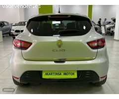Renault Clio Limited TCe 90 (67kw) de 2019 con 69.000 Km por 12.800 EUR. en Malaga