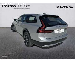 Volvo V 90 V90 Cross Country Pro, B4 AWD mild hybrid (diesel) de 2021 con 76.897 Km por 47.900 EUR.