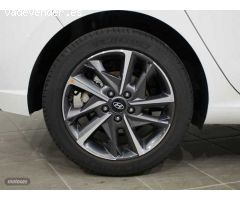 Hyundai i30 1.5 DPI Klass SLX 110 de 2023 con 22.903 Km por 19.490 EUR. en Cadiz