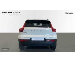 Volvo XC40 1.5 T3 163 5P de 2020 con 88.653 Km por 20.900 EUR. en Lleida