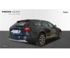 Volvo V 90 V90 Cross Country Plus, B4 AWD (diesel), Diesel de 2023 con 9.495 Km por 55.900 EUR. en C
