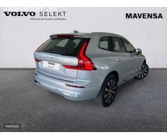 Volvo XC 60 XC60 Plus, B4 (gasolina), Gasolina, Bright de 2023 con 22.452 Km por 47.900 EUR. en Bada