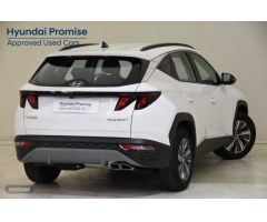 Hyundai Tucson Tucson 1.6 CRDI Maxx 4x2 de 2023 con 19.680 Km por 26.600 EUR. en Barcelona