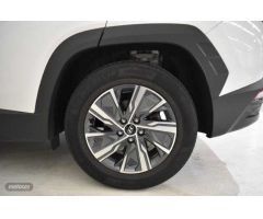 Hyundai Tucson Tucson 1.6 CRDI Maxx 4x2 de 2023 con 19.680 Km por 26.600 EUR. en Barcelona
