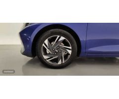 Hyundai i20 1.0 TGDI Klass 100 de 2023 con 9.615 Km por 16.900 EUR. en Barcelona