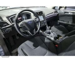 Ford Mondeo 1.5 Ecoboost Titanium de 2019 con 30.049 Km por 15.790 EUR. en Madrid