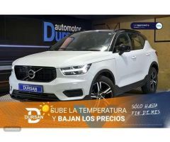 Volvo XC40 D3 Momentum Aut. de 2020 con 107.822 Km por 25.390 EUR. en Madrid
