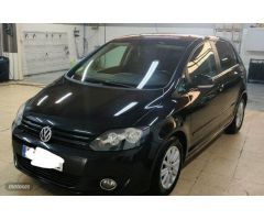 Volkswagen Golf Plus avancet de 2009 con 192.000 Km por 7.500 EUR. en Leon