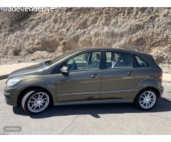 Mercedes Clase B B 180 d de 2009 con 420.000 Km por 6.500 EUR. en Las Palmas