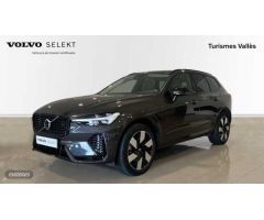 Volvo XC 60 XC60 Recharge Plus, T6 plug-in hybrid eAWD, Electrico/Gasolina, Dark de 2022 con 46.870