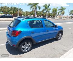 Dacia Sandero STEPWAY CONFORT TCE 0.9 66KW ( 90CV) de 2018 con 37.600 Km por 9.000 EUR. en Las Palma