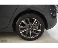 Hyundai i30 1.5 DPI Klass SLX 110 de 2023 con 10.753 Km por 19.995 EUR. en Alava