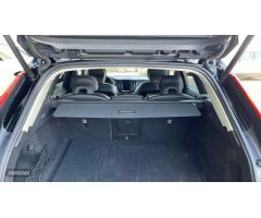 Volvo XC 60 XC60 B4 (D4) AWD Business Plus Automatico de 2020 con 73.500 Km por 36.490 EUR. en Huelv