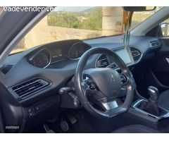 Peugeot 308 Acces HDI 92 de 2014 con 100.000 Km por 9.000 EUR. en Baleares